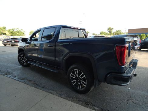 Certified 2020 GMC Sierra 1500 AT4 w/ AT4 Premium Package AWD/4WD image 11