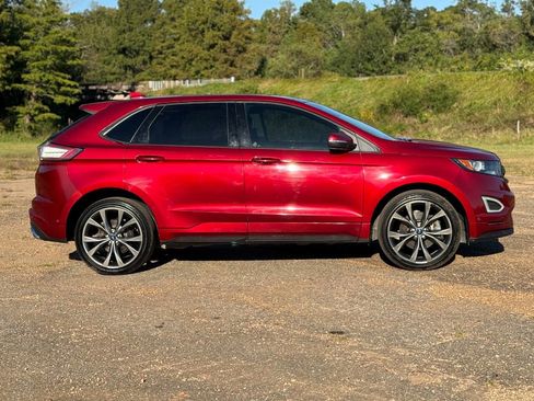 Used 2018 Ford Edge Sport w/ Equipment Group 401A image 6