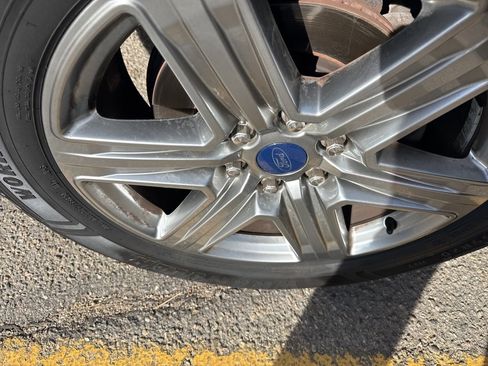 Used 2019 Ford F150 Lariat w/ Equipment Group 502A Luxury image 2