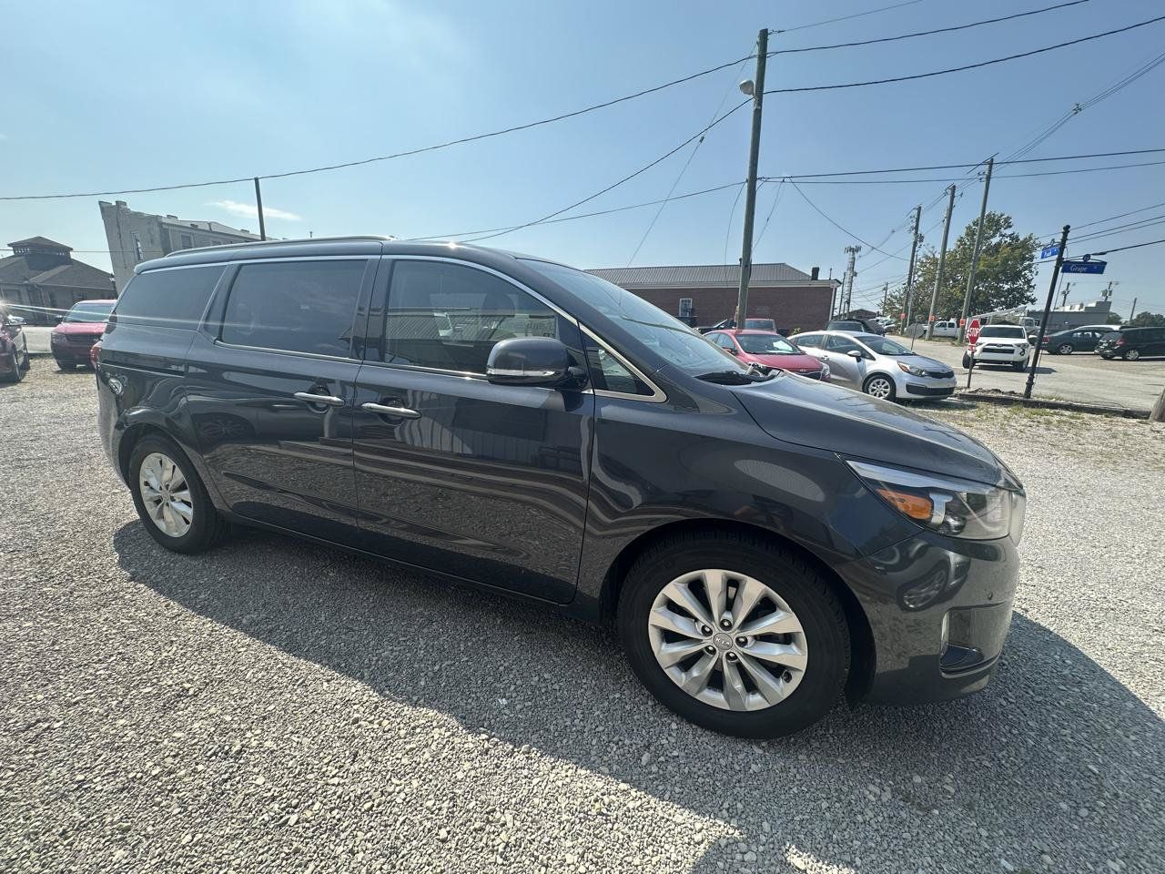Used 2017 Kia Sedona EX FWD image 7