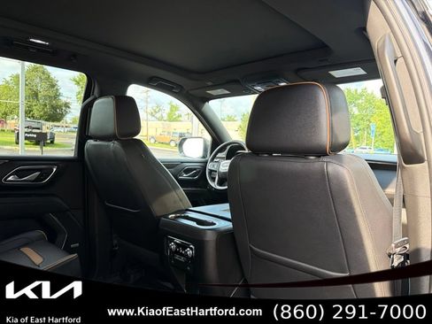 Used 2024 GMC Yukon AT4 w/ Technology Package AWD/4WD image 14