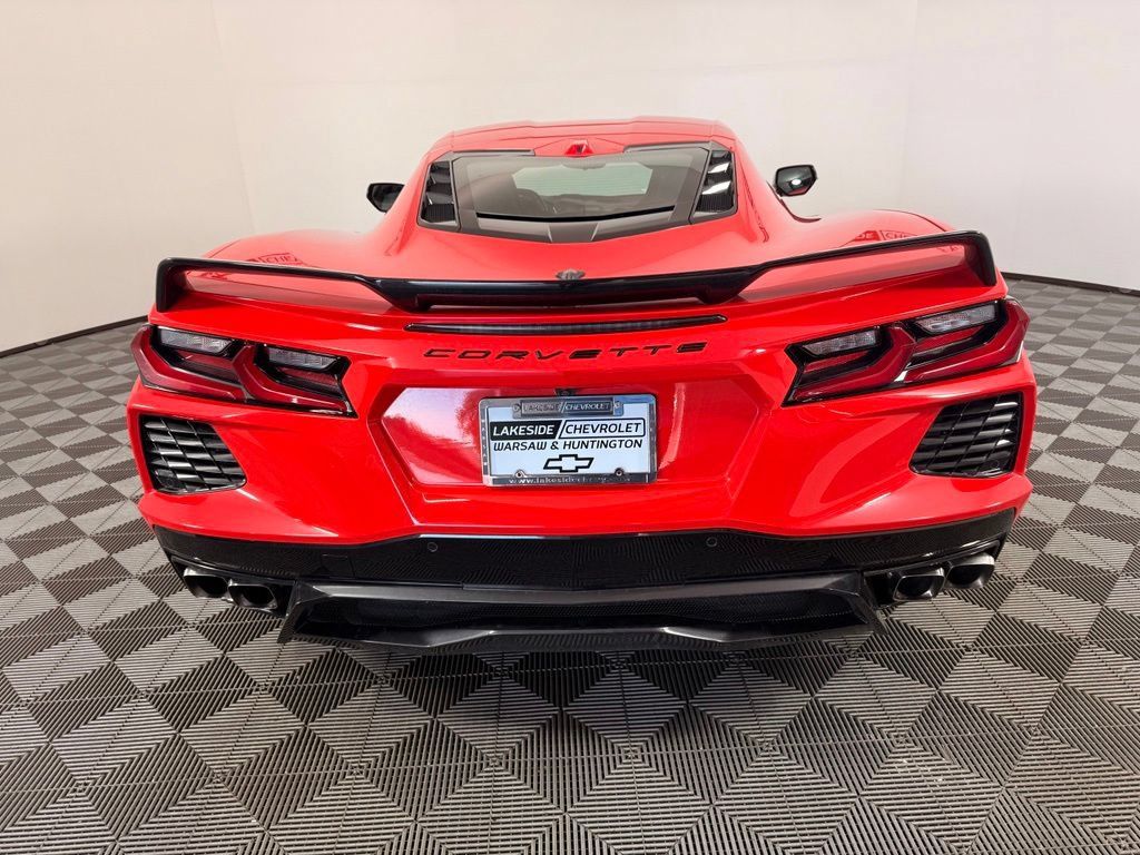 Used 2020 Chevrolet Corvette Stingray Preferred Cpe w/ 2LT Preferred Equipment Group RWD image 5
