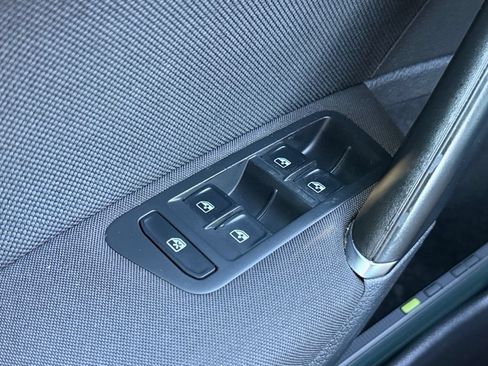 Used 2019 Volkswagen GTI Rabbit Edition FWD image 19