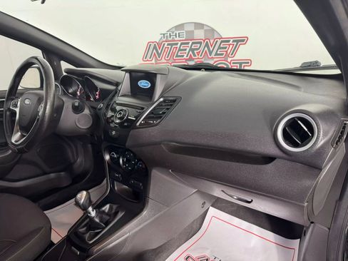 Used 2016 Ford Fiesta ST image 12
