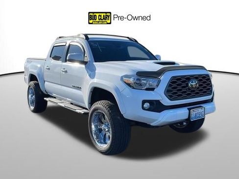 Certified 2020 Toyota Tacoma TRD Sport image 1