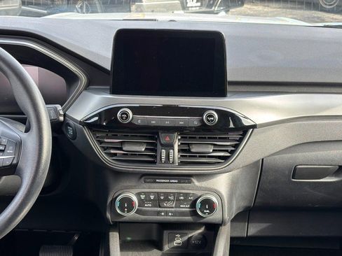 Used 2025 Ford Escape Active image 16