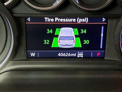 Used 2023 Chevrolet Tahoe LS image 13