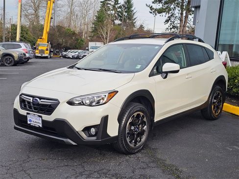 Used 2022 Subaru Crosstrek 2.0i Premium w/ Popular Package #2 image 3