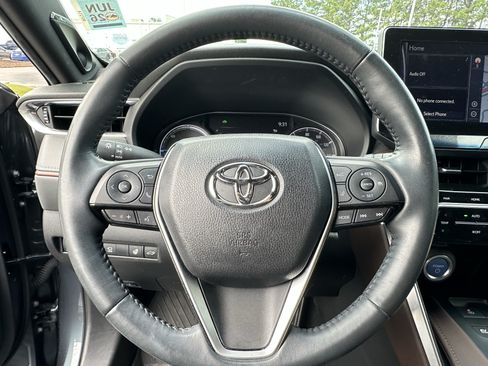 Used 2021 Toyota Venza Limited AWD/4WD image 6
