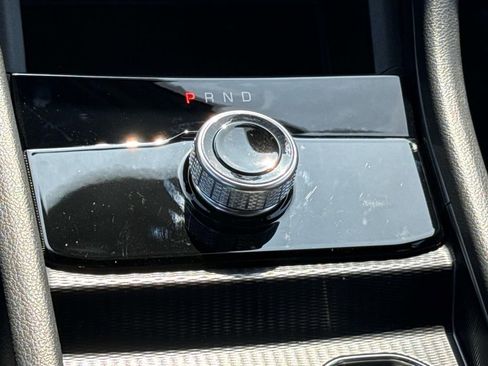 New 2024 Jeep Grand Cherokee Altitude AWD/4WD image 13