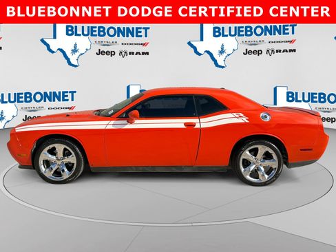 Used 2013 Dodge Challenger R/T RWD image 8