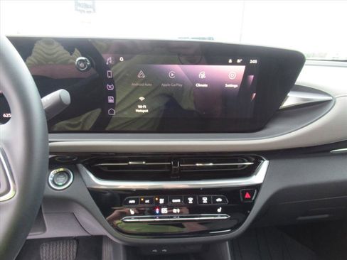 Used 2024 Buick Envista Avenir image 22