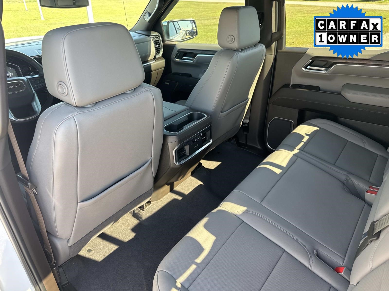 Used 2023 GMC Sierra 1500 SLT w/ SLT Premium Package AWD/4WD image 17