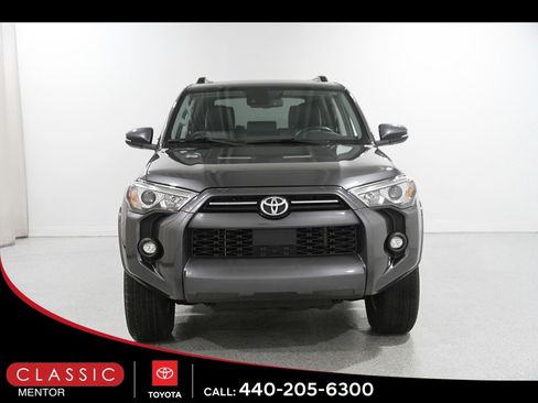 Used 2023 Toyota 4Runner SR5 Premium image 2
