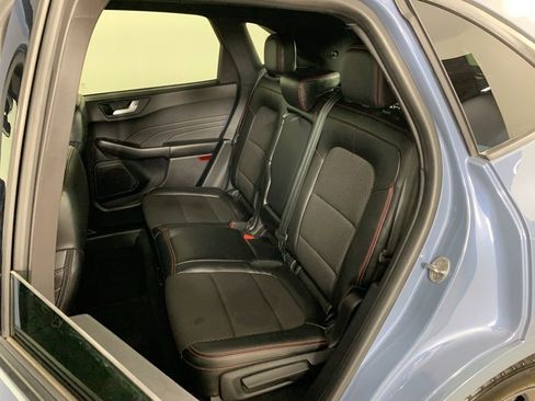 Used 2024 Ford Escape ST-Line w/ Tech Pack #1 image 29