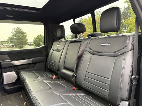 Used 2025 Ford F350 Platinum w/ Tremor Off-Road Package AWD/4WD image 9