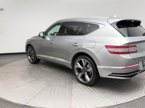 Certified 2025 Genesis GV80 3.5T Prestige image 4