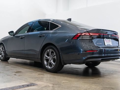 Used 2023 Honda Accord EX image 7
