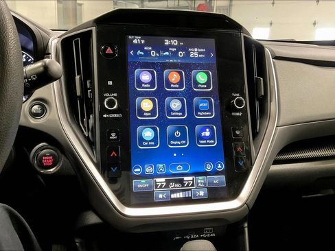 Used 2024 Subaru Crosstrek 2.0i Premium image 15