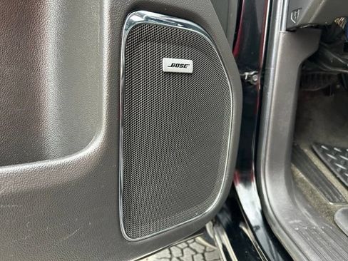 Used 2018 GMC Sierra 1500 SLT AWD/4WD image 31
