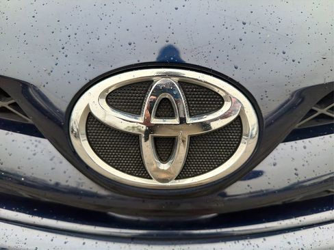 Used 2012 Toyota Corolla LE image 40