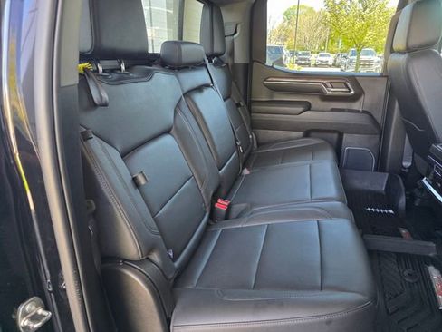 Used 2023 Chevrolet Silverado 1500 LTZ w/ LTZ Convenience Package II AWD/4WD image 15
