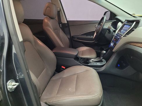 Used 2017 Hyundai Santa Fe Limited image 21