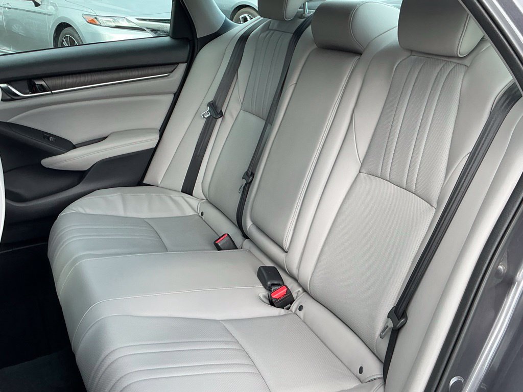 Certified 2018 Honda Accord EX-L image 25