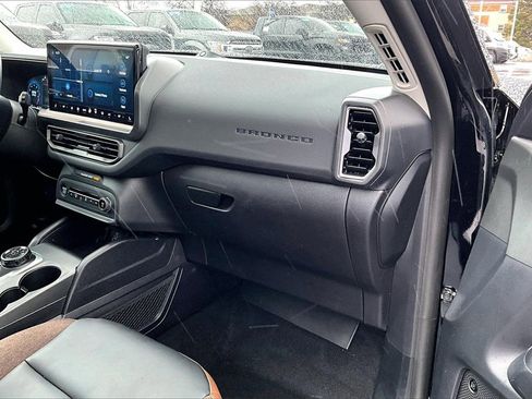 Certified 2025 Ford Bronco Sport Outer Banks w/ Outer Banks Tech Package+ image 15