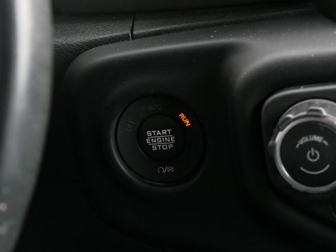 Used 2021 Jeep Wrangler Unlimited Sport AWD/4WD image 26