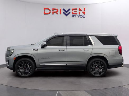 Used 2023 GMC Yukon Denali w/ Denali Reserve Package image 2