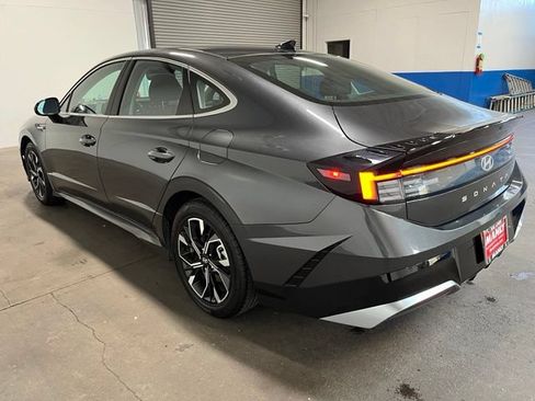 Used 2024 Hyundai Sonata SEL FWD image 5