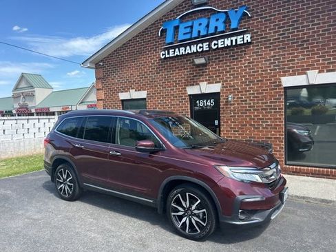 Used 2019 Honda Pilot Touring image 1