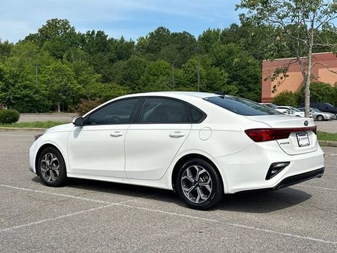 Used 2020 Kia Forte LXS FWD image 3