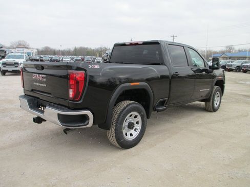 New 2026 GMC Sierra 2500 Pro image 4