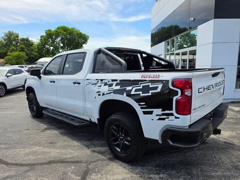 Used 2019 Chevrolet Silverado 1500 LT Trail Boss AWD/4WD image 7