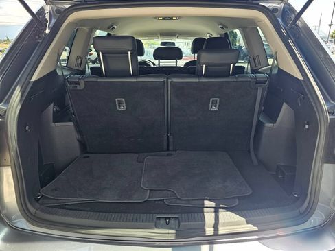 Used 2018 Volkswagen Atlas S AWD/4WD image 16