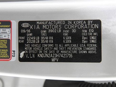 Used 2017 Kia Soul Base w/ Convenience Package image 21