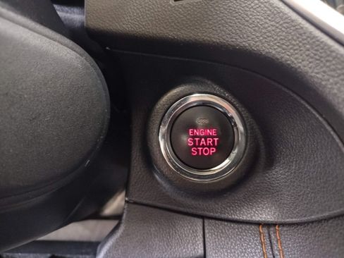 Used 2019 Subaru Crosstrek 2.0i Limited w/ Moonroof Package w/Navigation AWD/4WD image 35
