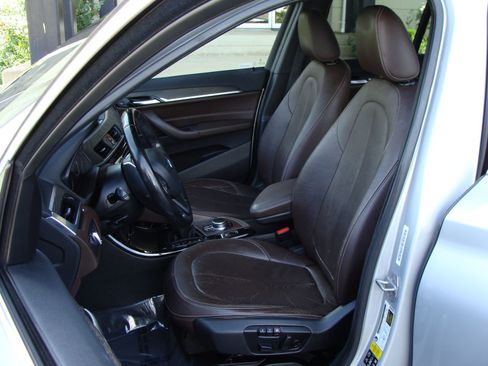 Used 2016 BMW X1 xDrive28i image 7