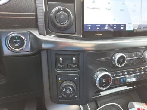 Used 2021 Ford F150 Platinum w/ Equipment Group 701A High AWD/4WD image 16