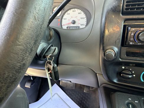 Used 2004 Ford Ranger Edge image 40