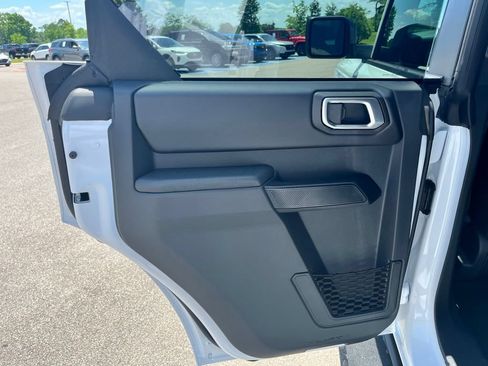 New 2026 Ford Bronco Badlands AWD/4WD image 11