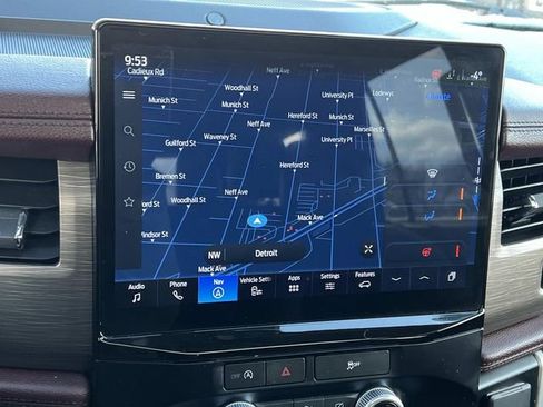 Used 2024 Ford Expedition Max Limited image 26