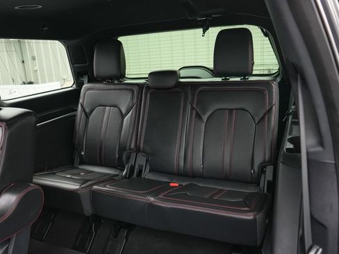 Certified 2024 Ford Expedition Limited AWD/4WD image 24