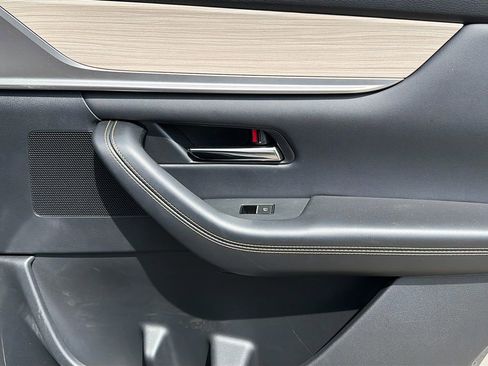 Used 2024 MAZDA CX-90 Plug-In Hybrid w/ Premium Pkg image 36