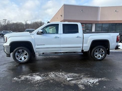 Used 2018 GMC Sierra 1500 SLT image 3