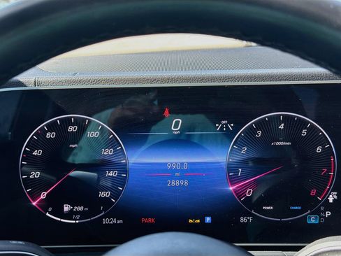 Used 2024 Mercedes-Benz GLE 450 4MATIC image 12