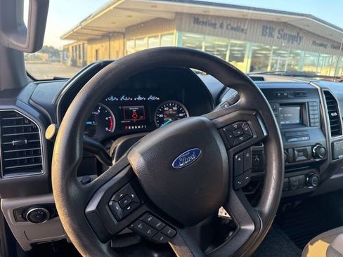 Used 2018 Ford F350 XLT image 25