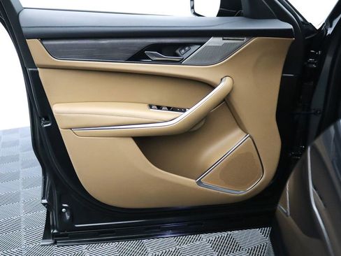 Used 2023 Jaguar F-PACE S image 12